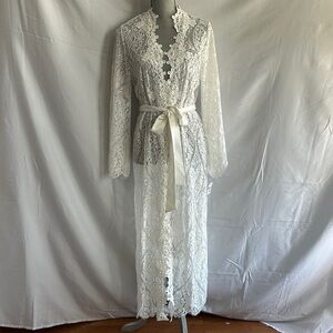 Jonquil Ivory Lace Robe by Nordstrom